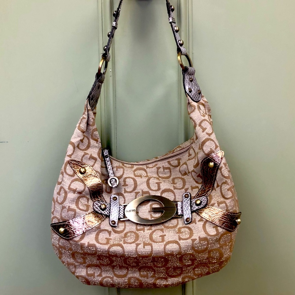 Guess Shoulder Bag